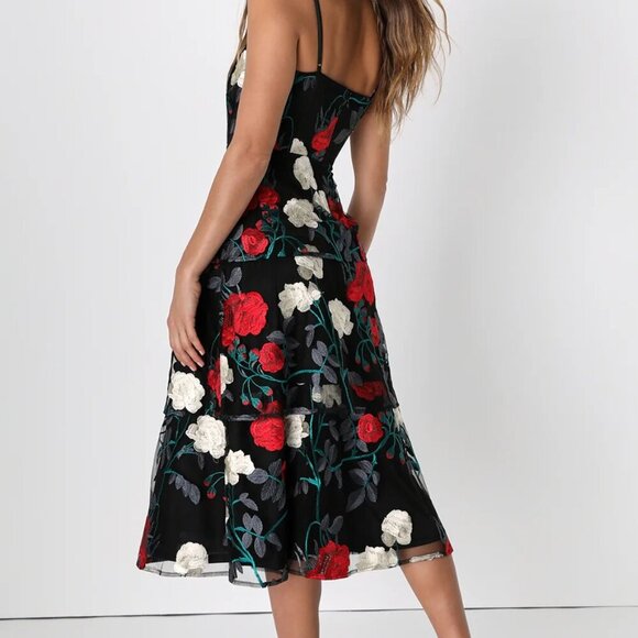 NWT Lulus Forever Lovable Black Floral Embroidered Tiered Midi Dress (size S) - Picture 7 of 12